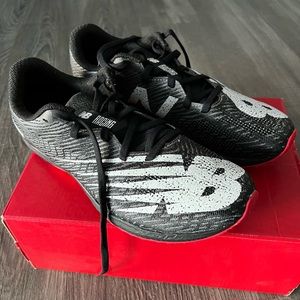 New Balance Track shoes 6.5 men’s 8 women’s